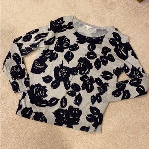 Women’s sweater